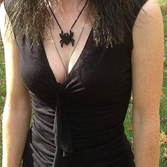 Spider necklace wooden spider seed beads handmade handcrafted - Picture 6 of 9